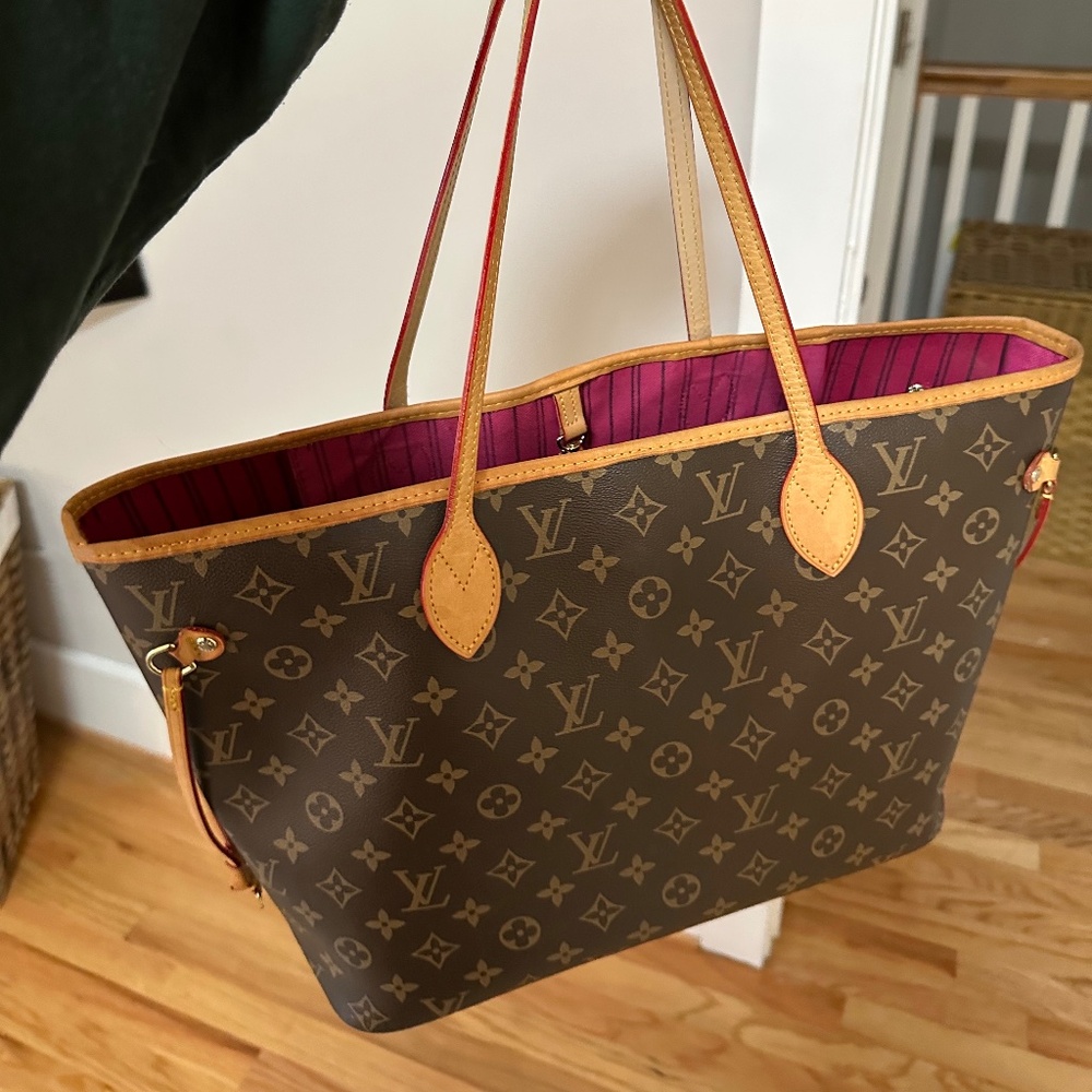 Louis Vuitton Monogram Neverfull MM - image 1